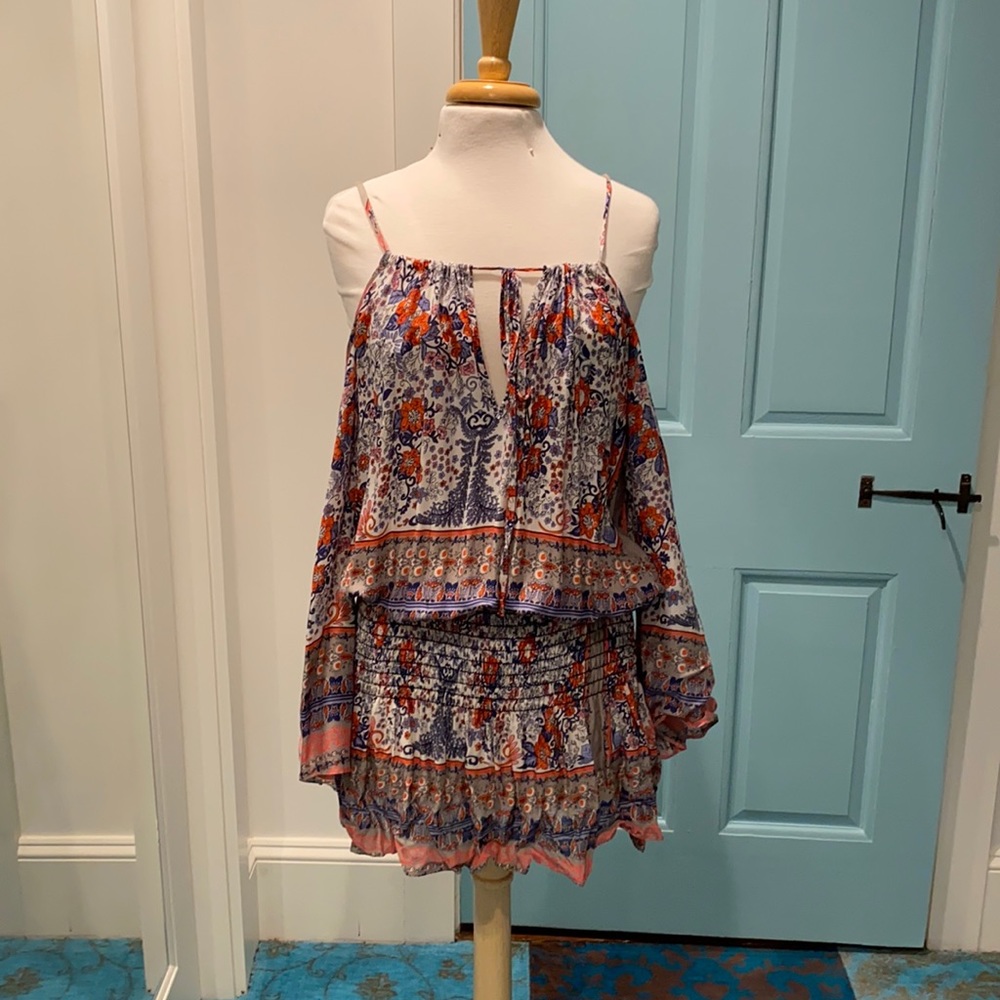 Floral dress with open shoulder sleeves